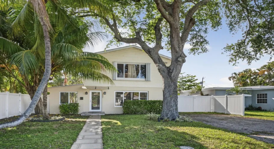 1503 NE 18th Ave Fort Lauderdale - Gabri