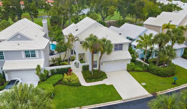 18 Windsor Ln-Aerial 1