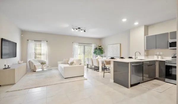 07-751 SW 11th St _007