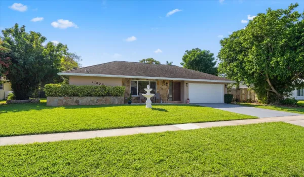 01-11576 Sanderling Dr