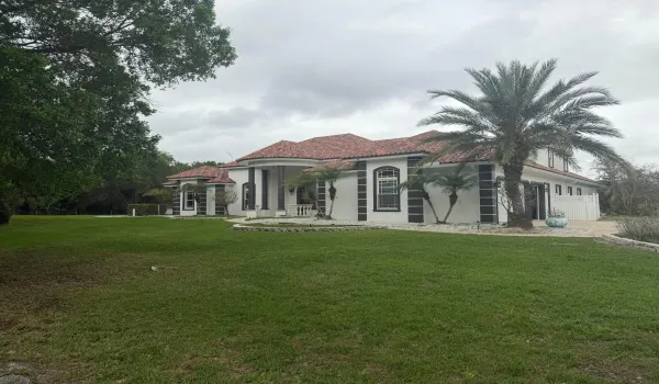 1 Exteriors (01)