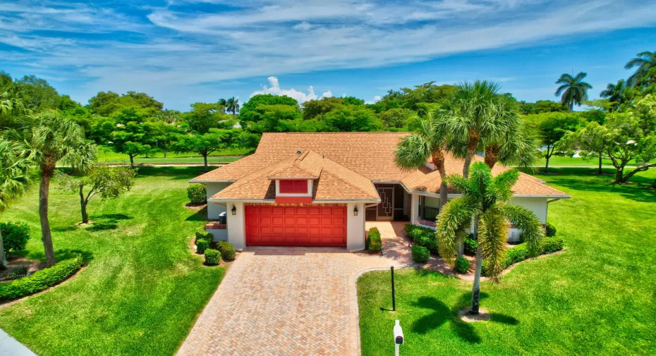 Stunning Lake & Golf Property