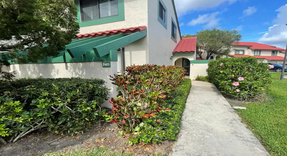 Front pathway