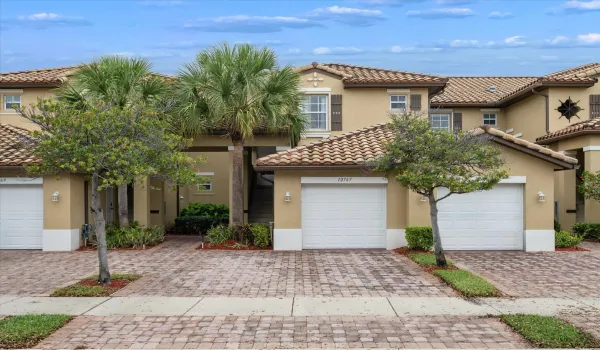 01-Fox-12767 NW 83rd Ct-1
