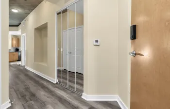 300 S. Australian Ave # 618 - 002
