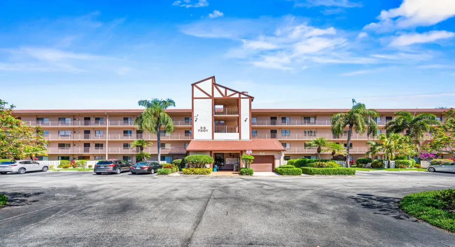 001-7301AmberlyLane-304-DelrayBeach-FL-3
