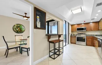 14 Kitchen 02