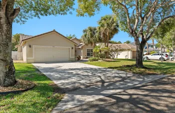 3-web-or-mls-4740-nw-75th-st