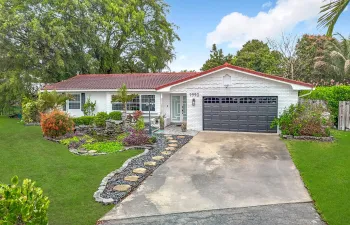 9990 NW 38th Street-14