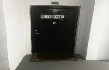 Entrance First Floor