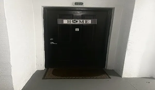Entrance First Floor