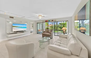 12 Living room 02