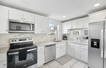 1700 Dover Rd_006