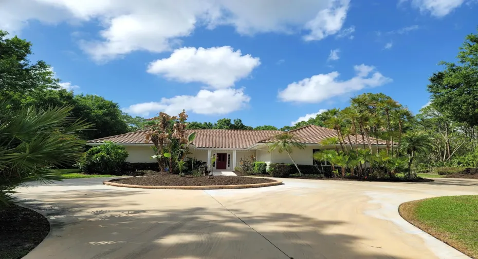 FRONT OF HOME