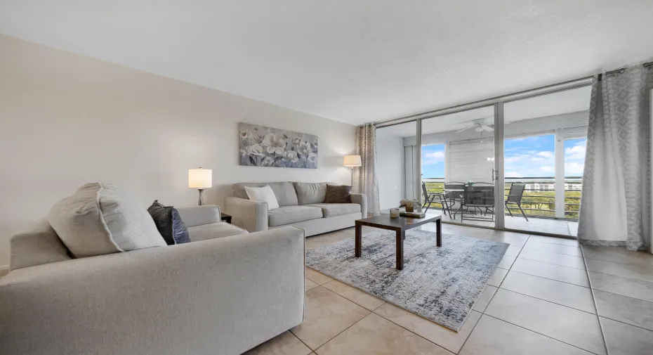 575 Oaks Ln-Pompano Beach-Natalia Hunter