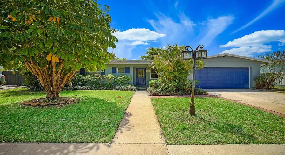 1769 18th Ave N-1
