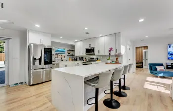 Eat In Kitchen