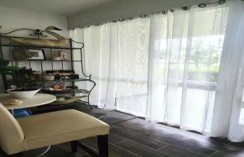 804 porch 1