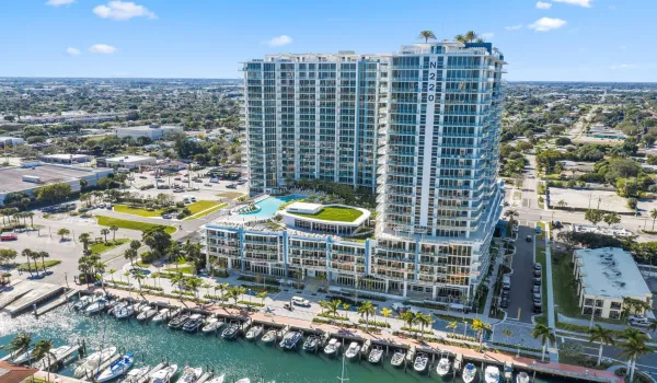 INTRACOASTAL FRONT BUILDING