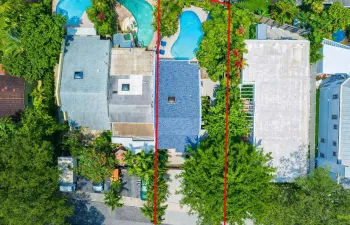 Aerial view of tropical residential prop