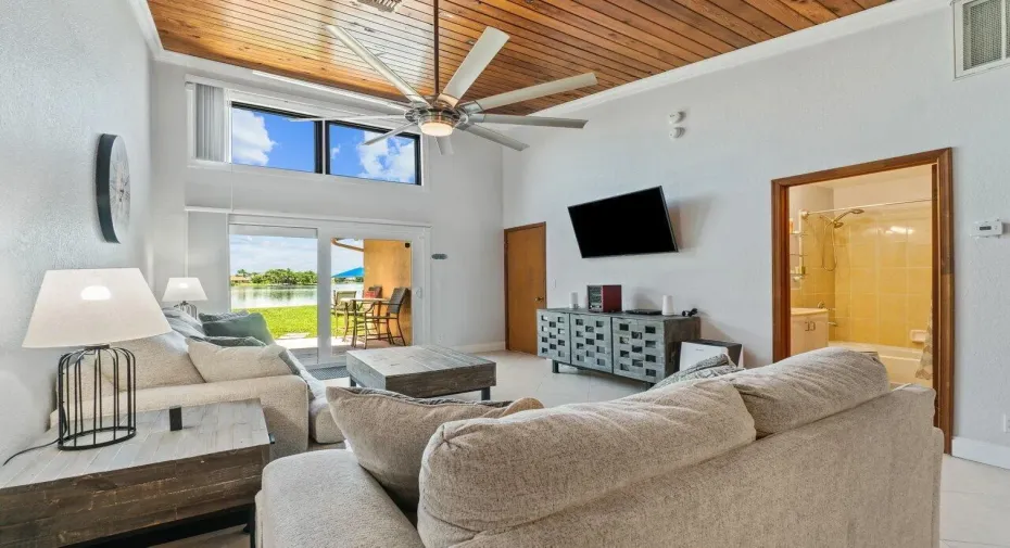 12542 Westhampton Circle