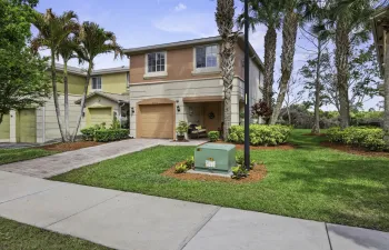 5349 SE Jennings Ln-001