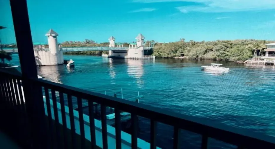 Direct unobstructed intercoastal views from the balcony
