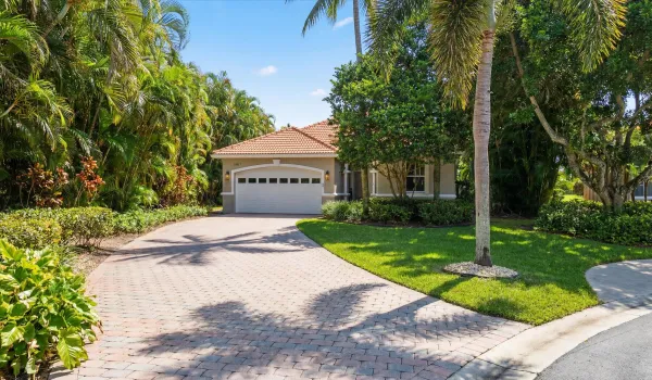 10891 Fairmont Village Dr