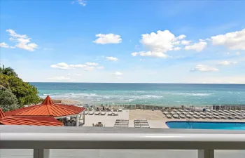 11-19201 Collins Ave #114