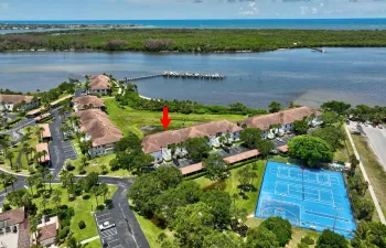 Hanson Landing Condo