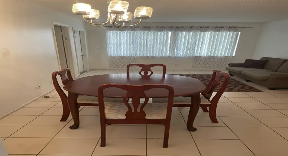 Dining/Lining