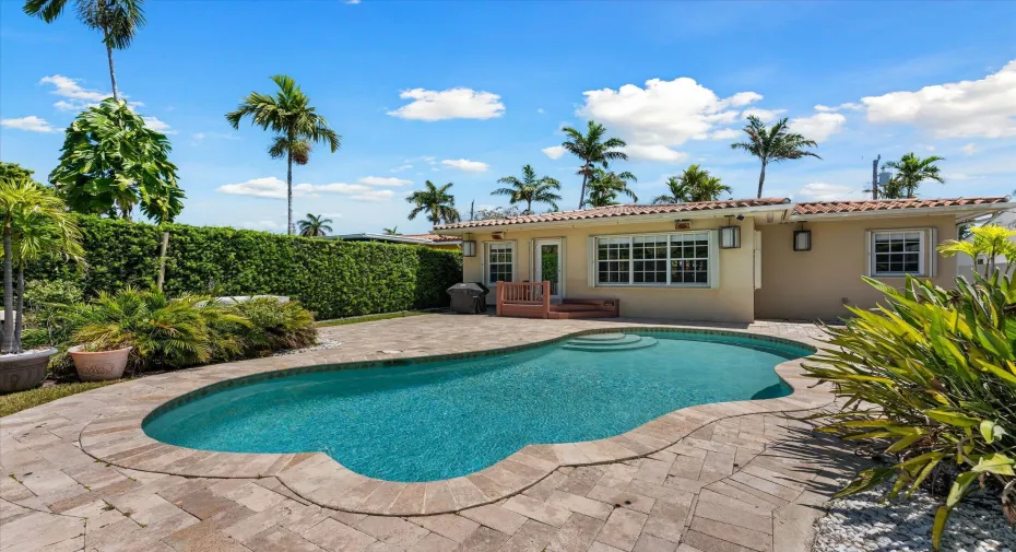 28-8934 Emerson Ave, Surfside-20