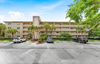 001-3301ArubaWay-C1-CoconutCreek-FL-3306