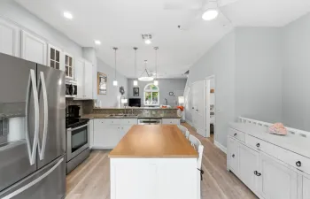 Spacious Kitchen