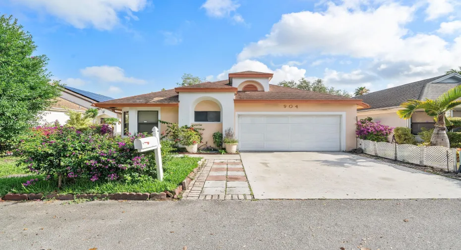 904 Magnolia Ave_027777777777