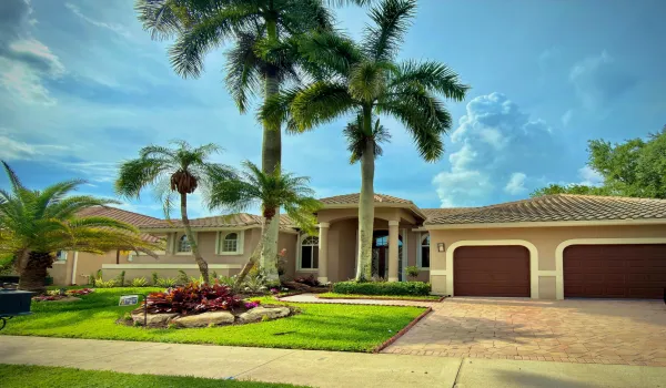 Front Exterior New