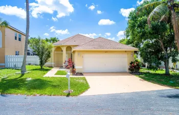 68-web-or-mls-1239-sussex-st