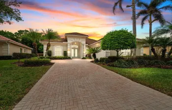 Welcome to your PGA Village Dream Home!