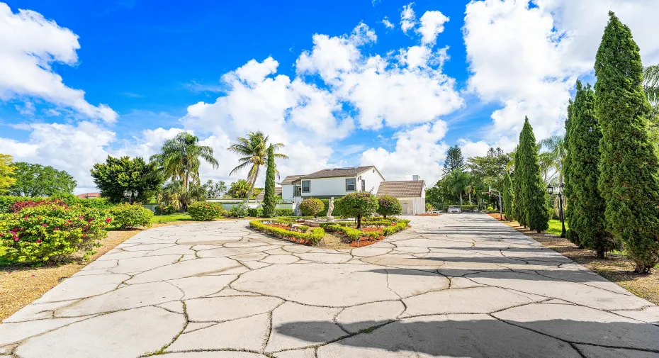 001-10170CalumetLane-LakeWorth-FL-33467-