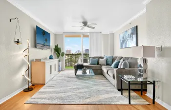 1801-NORTH-FLAGLER-DR-704-33407-001