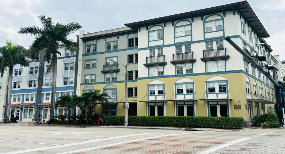 EXTERIOR FRONT