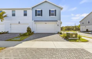 4404 Longwood Lake Sq Westlake, FL 33470