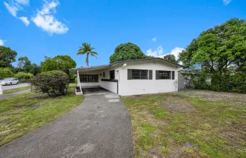 17551 NE 5th Ave North Miami 00001