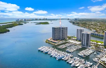 Lake Pointe Tower