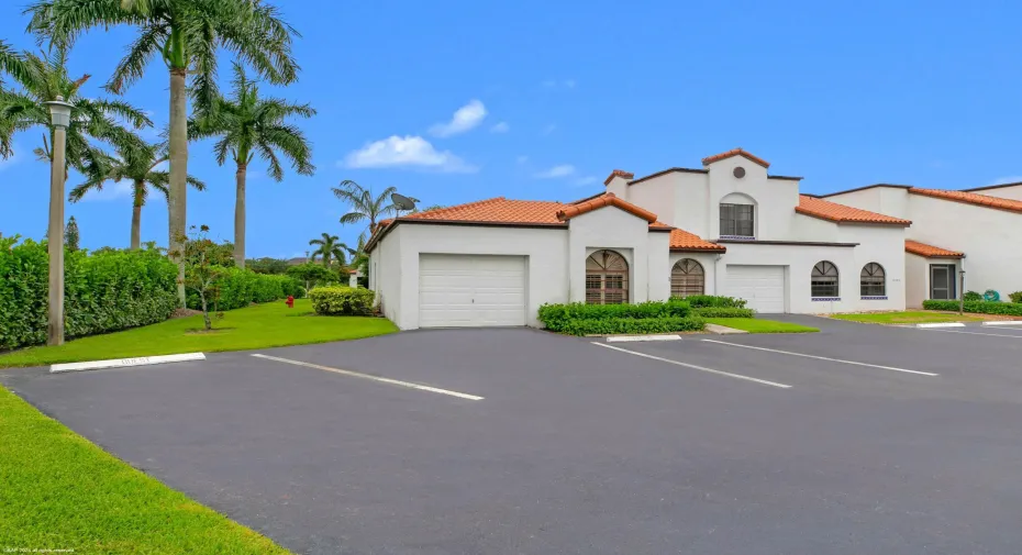 13504 Fountain View Blvd 008