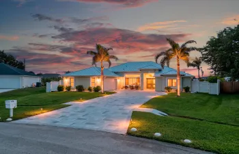 1138 SW Kalevala Drive