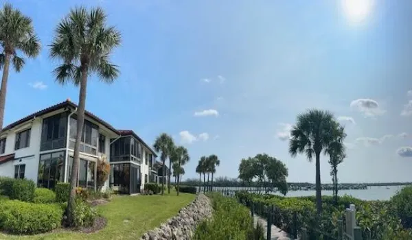6142 SE Landing Way Unit 16 (Left Top [2nd Floor] Unit)