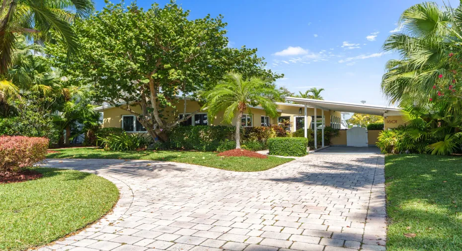 Lauderdale Harbors waterfront home
