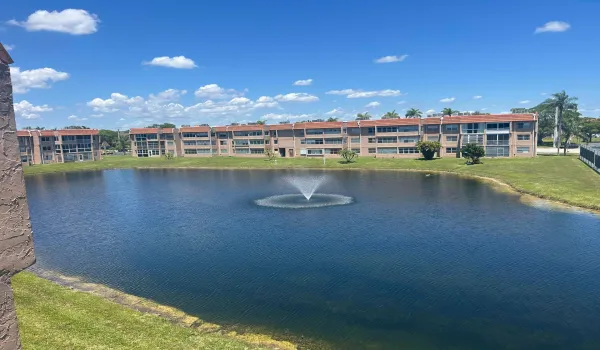 Beautiful Lake Views