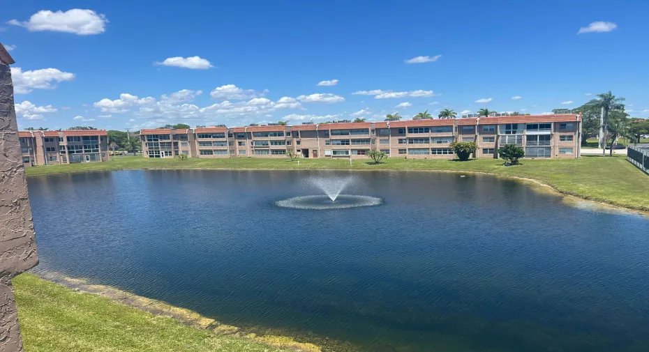 Beautiful Lake Views